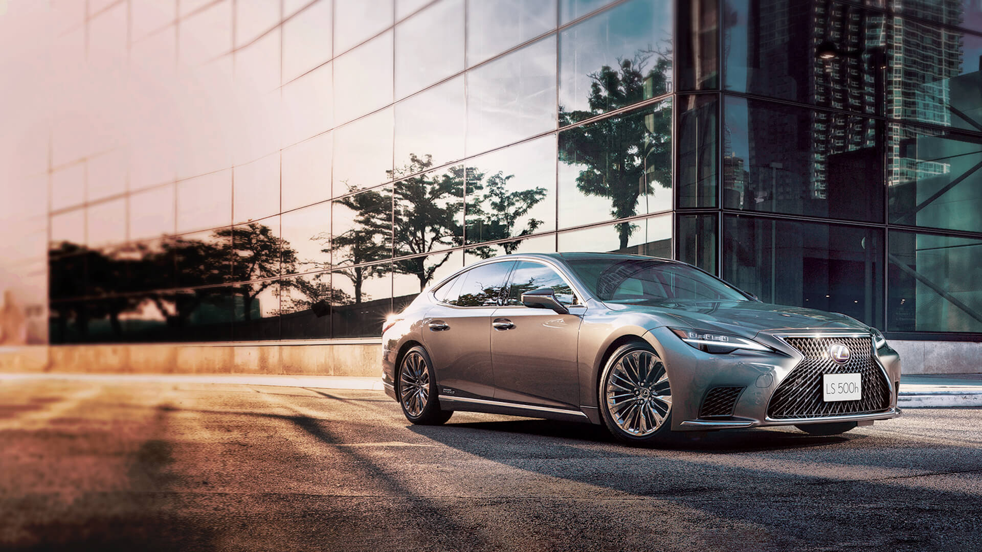 Dịch vụ thay Kính chắn gió xe Lexus LS 460 tận nơi