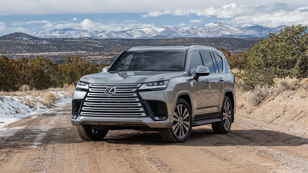 Giá Xe Lexus LX 570 Super Sport 2021 Nhập Khẩu Từ Trung Đông