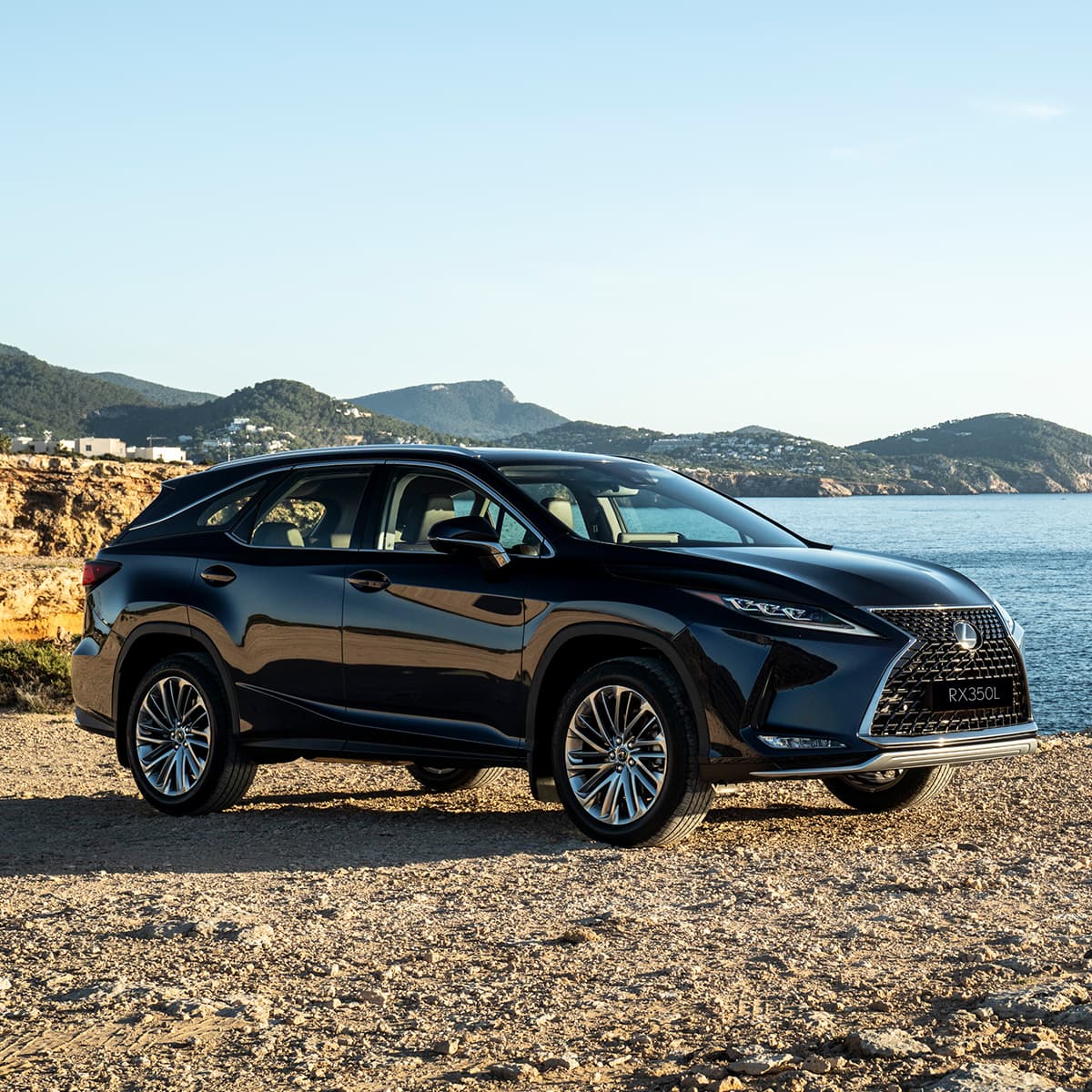 Thông số kỹ thuật Lexus RX 350 và Lexus RX 350L 2021 mới nhất từ Lexus