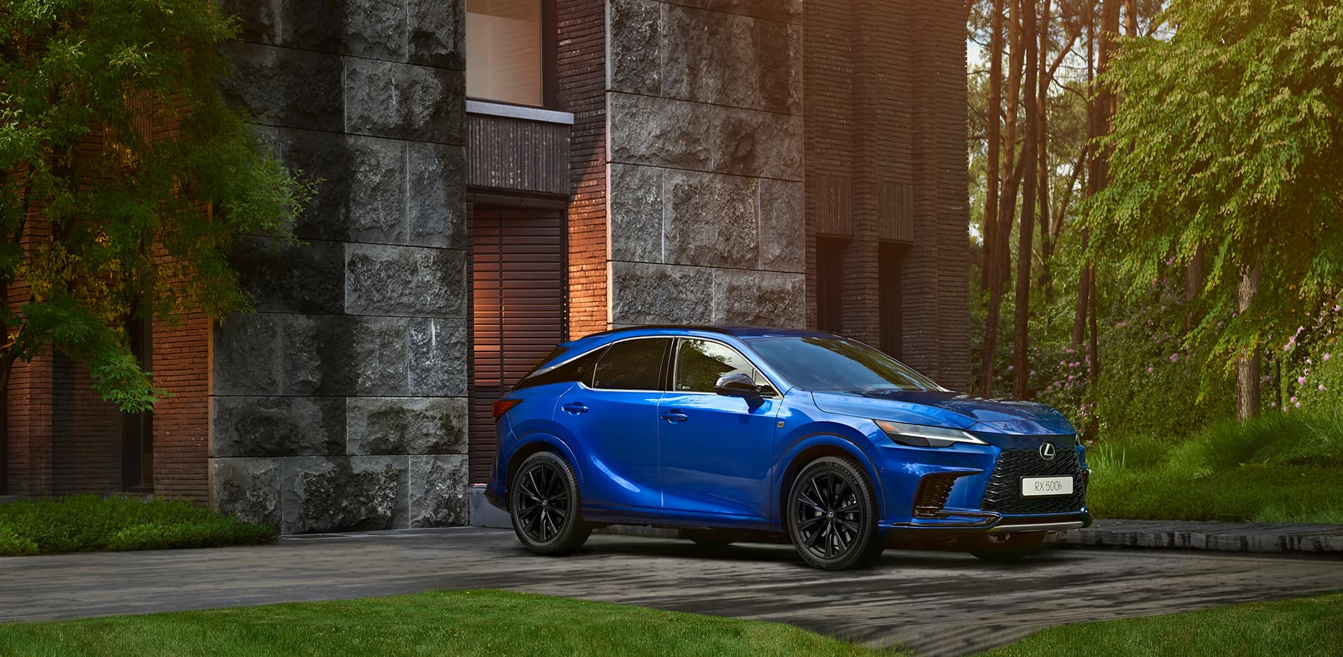 京商 レクサスRX500h FSPORT Performance Lexus RX 500h F SPORT Performance | SUV | Crossover | Vietnam