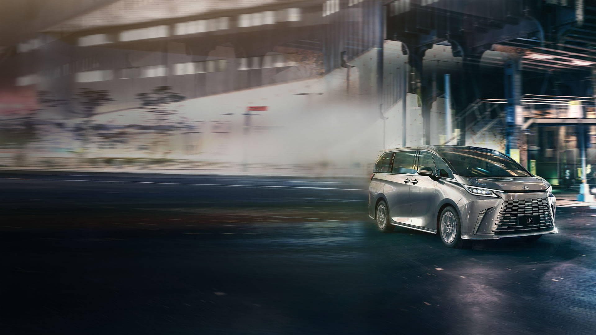 All-New Hybrid Lexus LM